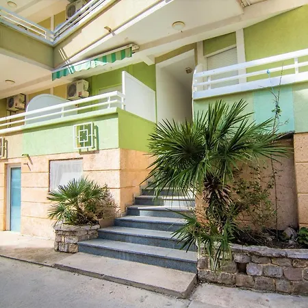 Apartments Marina Rafailovici Exterior photo